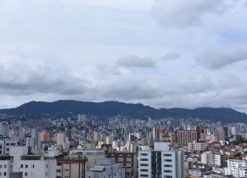 Carlos Drummond de Andrade escreveu em seu belo poema 'Triste Horizonte', protestando contra a minera&ccedil;&atilde;o na Serra do Curral (adoro, s&oacute; BH tem uma serra com esse nome), que a cidade n&atilde;o era provinciana como as outras -  (crédito: Gladyston Rodrigues/EM/D.A Press)