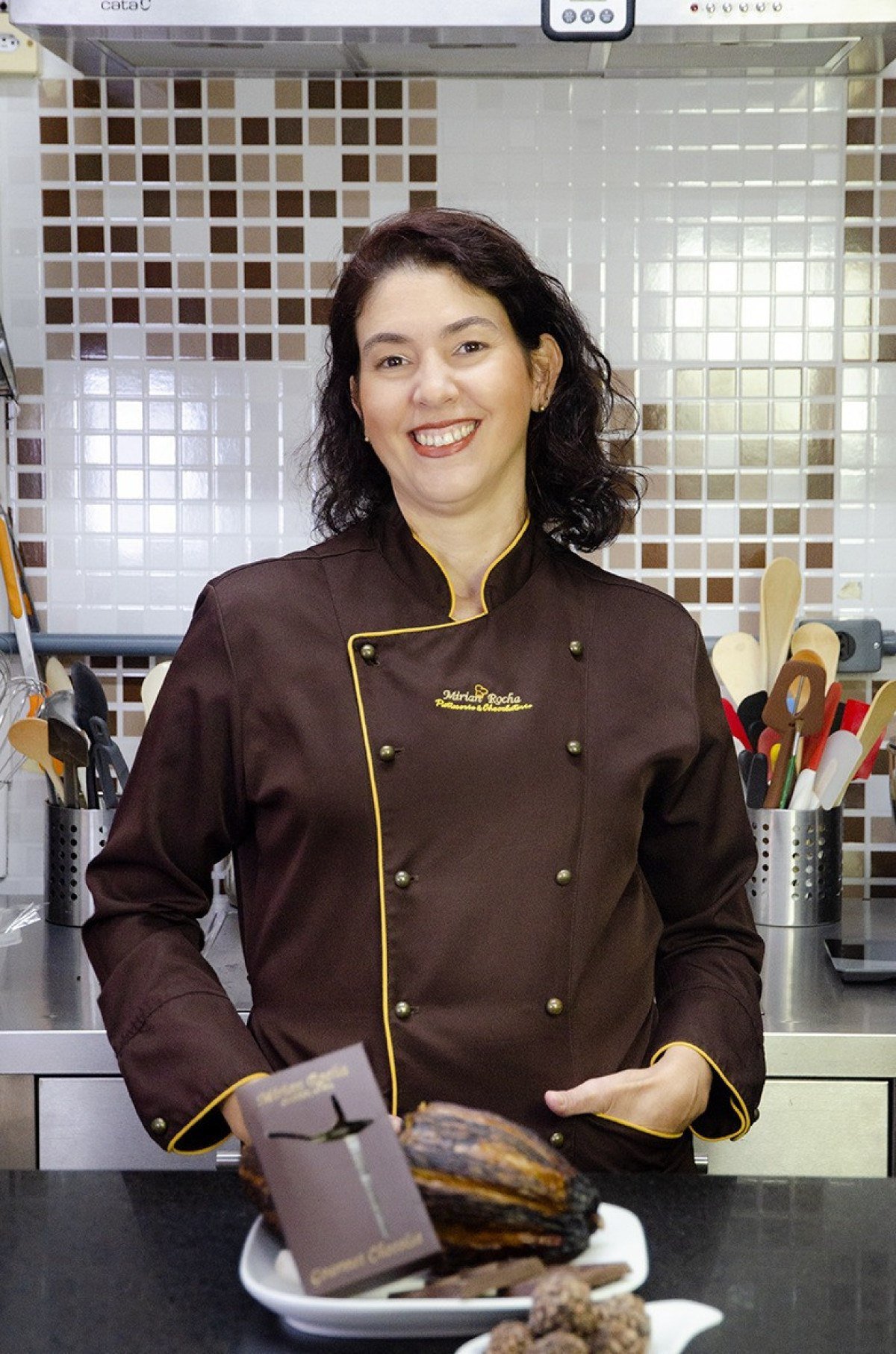 Sommeli&egrave;re de vinho, azeite, queijos e chocolate, Mirian Rocha representa um perfil ainda raro no Brasil de profissionais com curr&iacute;culos espec&iacute;ficos