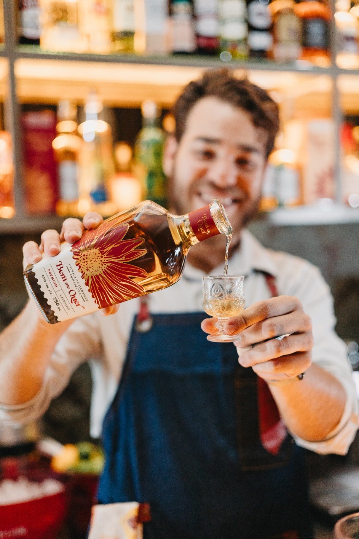 Albert Coelho defende que o profissional precisa sair da superf&iacute;cie para compreender o 'todo' da cacha&ccedil;a, da produ&ccedil;&atilde;o &agrave; comercializa&ccedil;&atilde;o