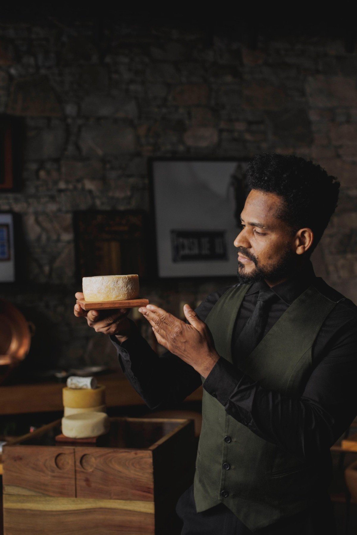 Conduzida pelo sommelier Ronaldo Alves, a degusta&ccedil;&atilde;o de queijos mineiros do Trintaeum prop&otilde;e uma imers&atilde;o por diferentes terroirs