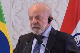 Presidente Lula durante coletiva de impresa em viagem à Índia -  (crédito: Reprodução/Canal Gov)