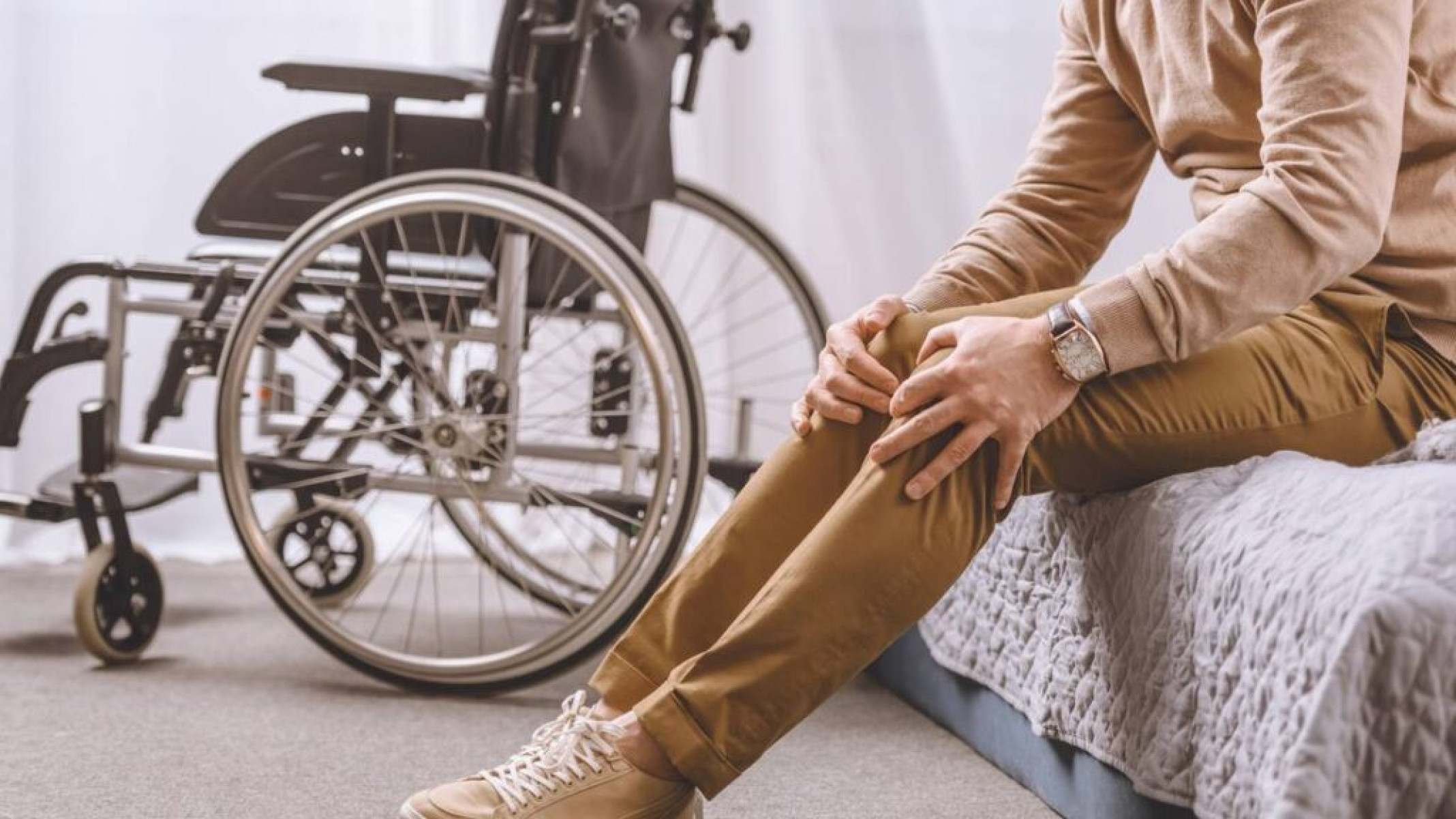 Polilaminina: avanço científico ou esperança prematura no tratamento de lesões na medula?