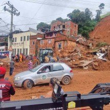Moradores sentiram chão trepidar horas antes de desastre em Juiz de Fora - Leonardo Costa/Tribuna de Minas