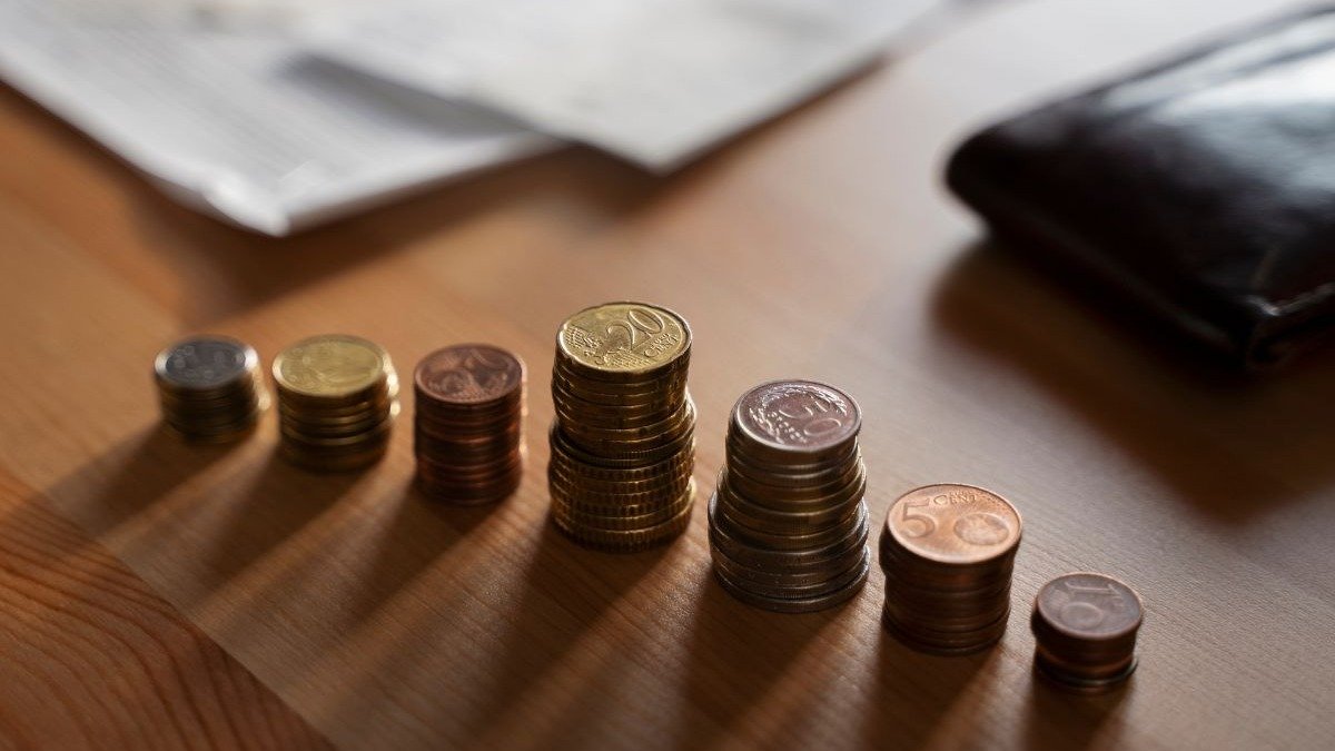 A organiza&ccedil;&atilde;o das finan&ccedil;as &eacute; essencial na declara&ccedil;&atilde;o do Imposto de Renda, que a vers&atilde;o pr&eacute;-preenchida busca simplificar. -  (crédito: Freepik)