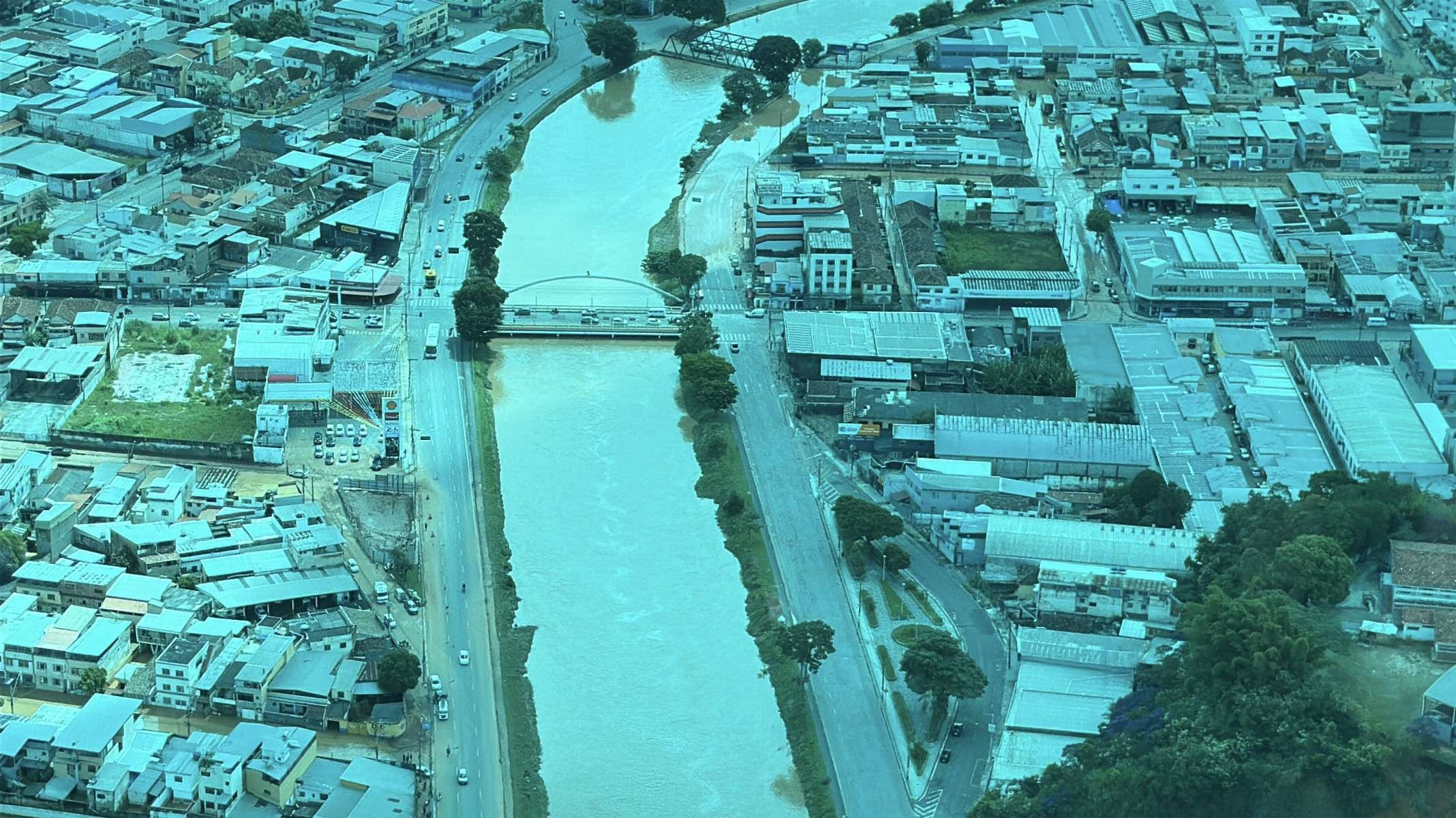 Deslizamentos, alagamentos e estragos nas estruturas da cidade foram registrados ap&oacute;s fortes chuvas