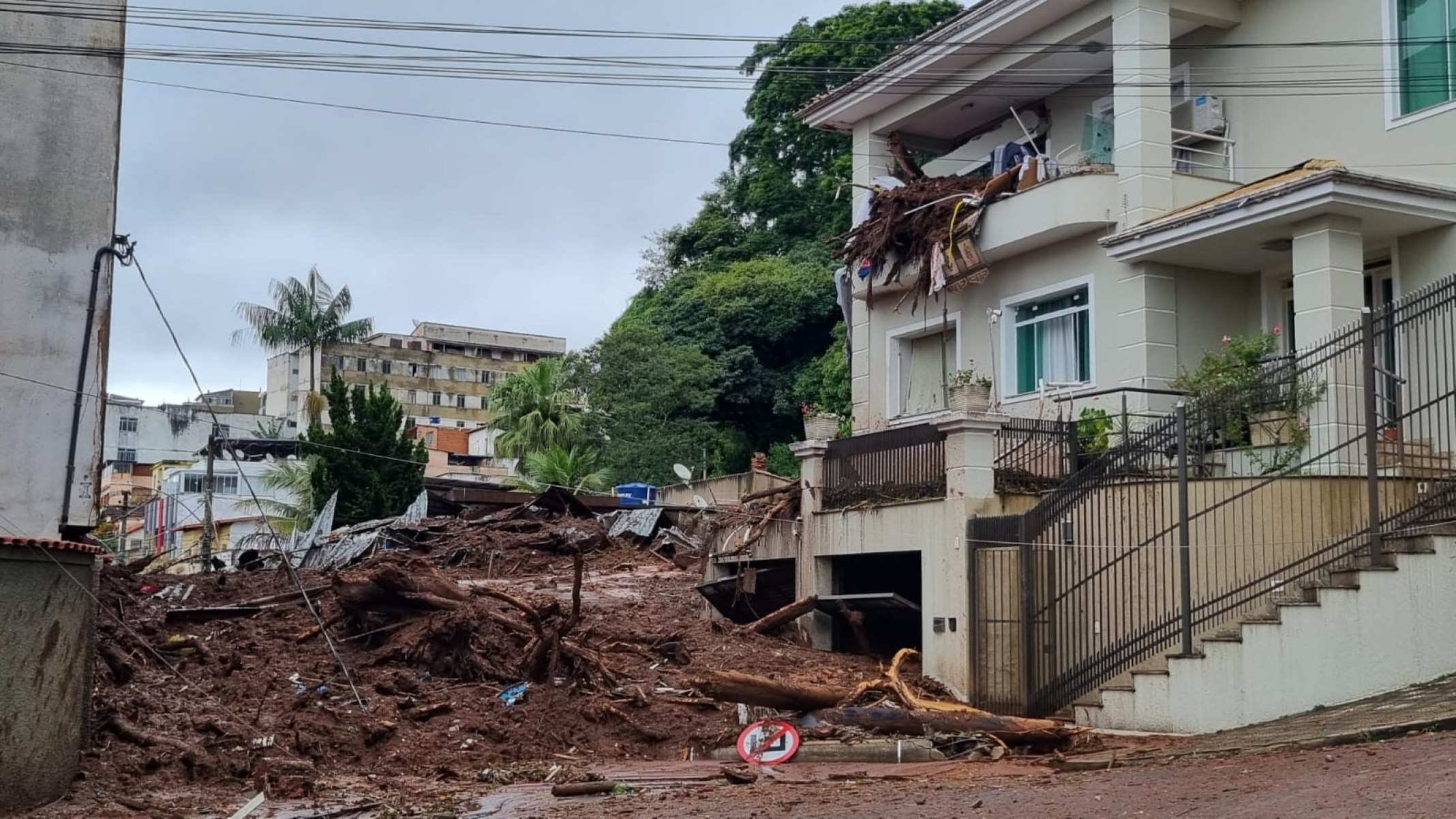 Rua Eng. Murilo Miranda de Andrade - Paineiras, Juiz de Fora- Leonardo Costa/Tribuna de Minas