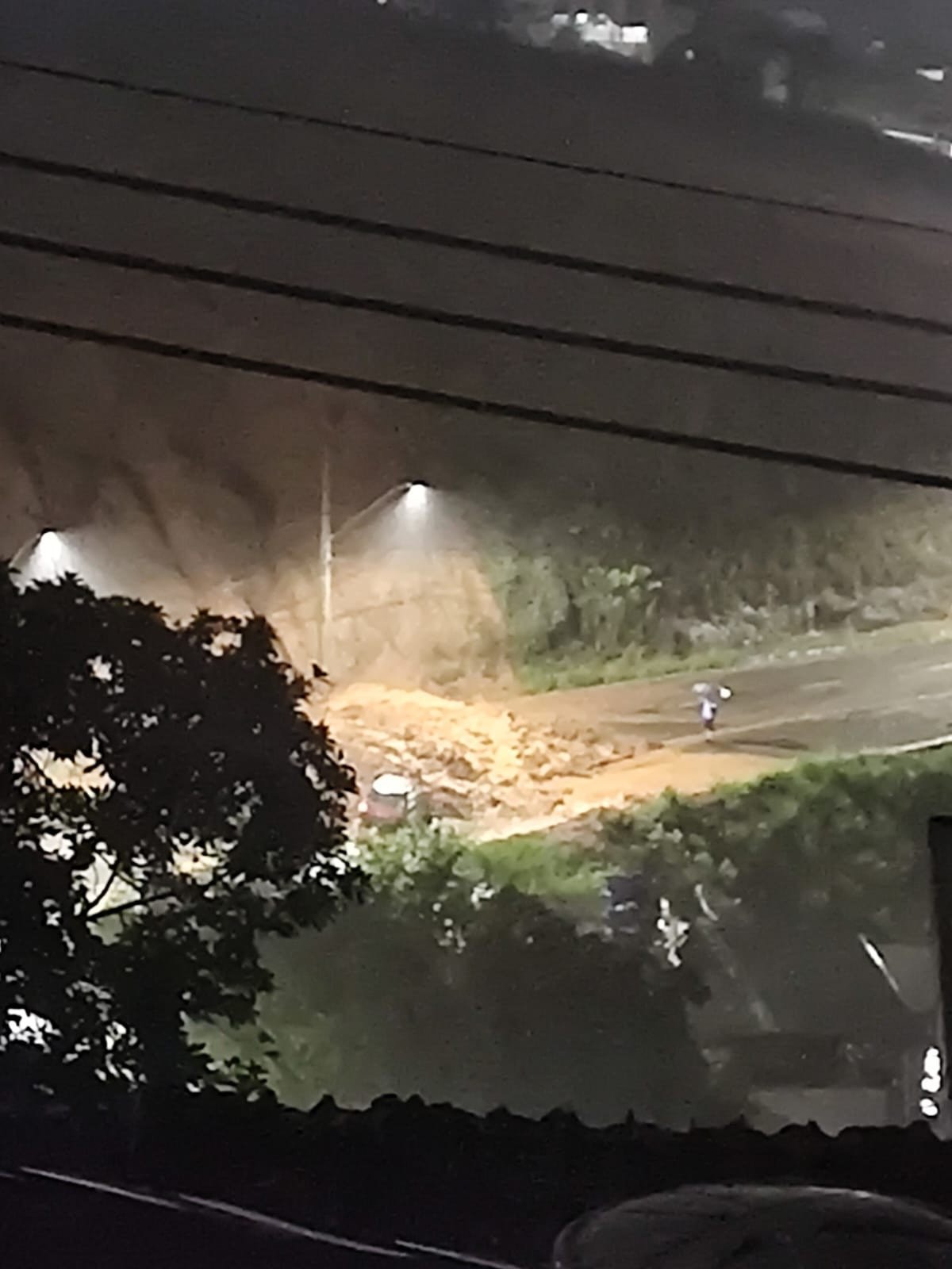 Juiz de Fora (MG) foi uma das mais antingidas, com vários pontos da cidade completamente alagados-Redes Sociais