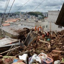 Juiz de Fora: 'Foi desesperador', diz brigadista resgatada em soterramento - Túlio Santos/EM/D.A Press