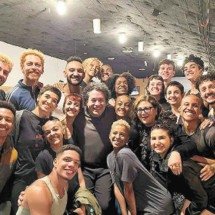 Bailarinos do Corpo se emocionam ao dançar com a Filarmônica de Los Angeles - Instagram/reprodu&ccedil;&atilde;o