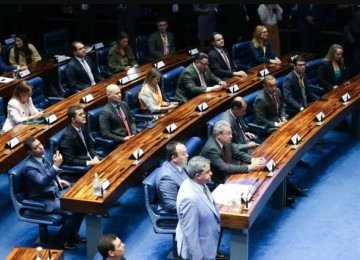 
Projeto pelo fim da jornada 6 x 1 é equação difícil de fechar no Congresso -  (crédito: Foto: Lula Marques/Agência Brasil)