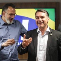 Flávio diz a aliados que vai definir ministro da Economia para mandar recado ao mercado - Gabriela Biló/Folhapress