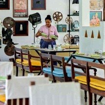 É errado excluir uma amiga da reunião das amigas? - Ishara S. KODIKARA / AFP