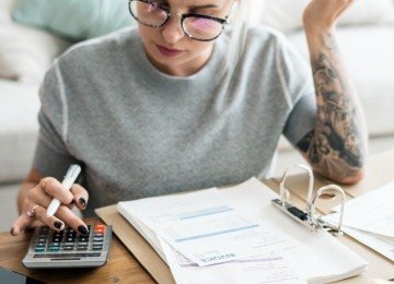 Com a aproxima&ccedil;&atilde;o do prazo, a organiza&ccedil;&atilde;o de documentos para a declara&ccedil;&atilde;o do Imposto de Renda &eacute; crucial para conseguir dedu&ccedil;&otilde;es. -  (crédito: Rawpixel via Freepik)