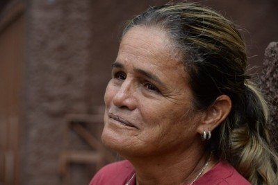 Maria do Carmo Braga Lopes, professora aposentada de 63 anos, moradora Rua do Carmelo, no Bairro Paineiras, em Juiz de Fora -  (crédito: T&uacute;lio Santos/EM/D.A Press)