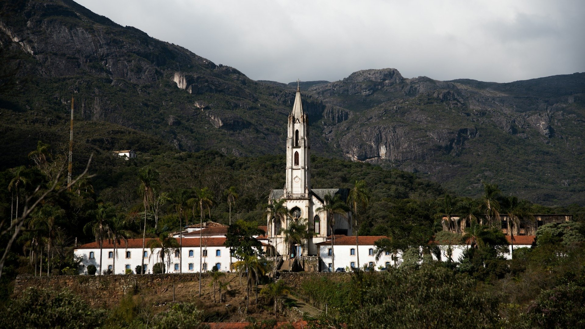 Turismo religioso em Minas: 5 lugares para fortalecer sua fé - Roberto Huczek/ Unsplash