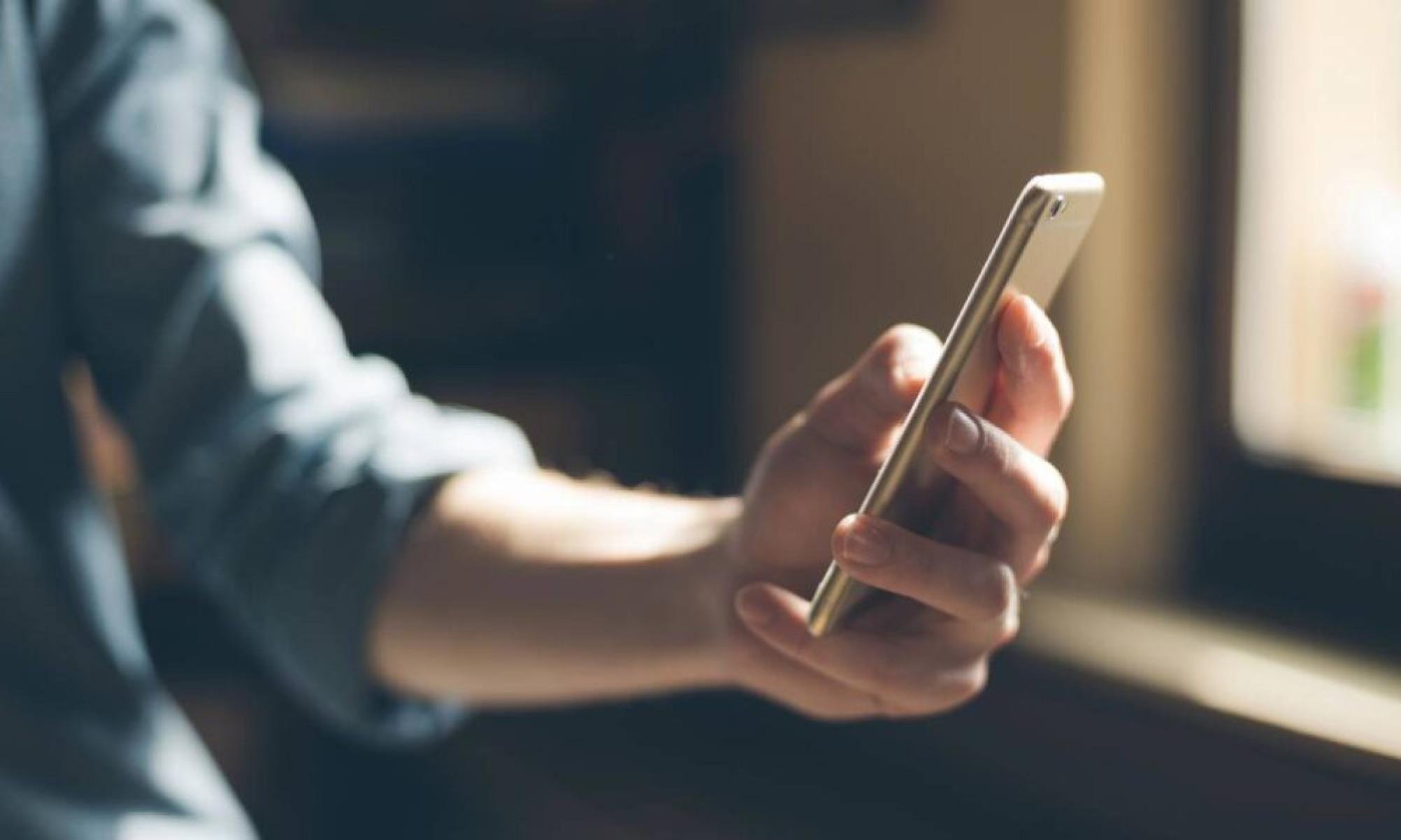 Adolescente é apreendido por coagir menores à automutilação e atos sexuais online -  (crédito: Tupi)