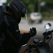 BH: motociclista é morto a tiros enquanto carregava a mãe na garupa - Unsplash