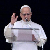 Papa Leão pede fim da "espiral de violência" depois de ataques contra o Irã - Alberto PIZZOLI / AFP