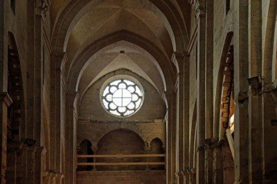 <p>Arqueólogos que trabalhavam na restauração da Igreja de São Filiberto, em Dijon, na França, foram surpreendidos por uma descoberta impressionante.</p>
 -  (crédito: wikimedia commons/François de Dijon)