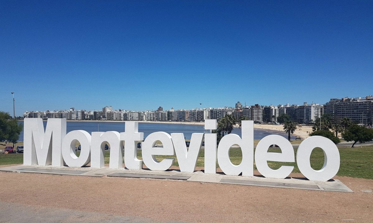 Visite a rambla de Montevid&eacute;u, um cal&ccedil;ad&atilde;o de mais de 20 km &agrave; beira do rio, ideal para caminhadas, corridas, ciclismo