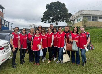 Equipe de voluntários fazem atendimentos a crianças em abrigos de Juiz de Fora -  (crédito: Arquivo pessoal/ Taís Rhodes)