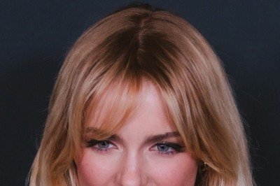 <p>A atriz Mckenna Grace foi confirmada no papel de Daphne na nova série live-action de “Scooby-Doo”, produzida pela Netflix em parceria com a Berlanti Productions. A produção terá oito episódios e apresentará a história da origem da ‘Mistério S.A’. Ainda não há data de estreia prevista.</p>
 -  (crédito: Wikimedia Commons / Kevin Paul)