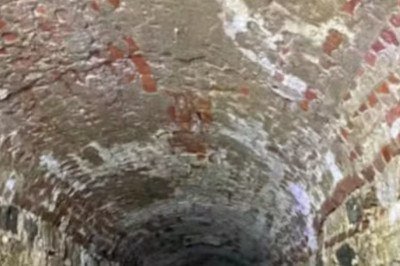 <p>Uma iniciativa recente de restauração na Hagia Sophia, em Istambul, revelou uma rede de túneis subterrâneos com cerca de 1.600 anos. A descoberta amplia o conhecimento sobre a complexa infraestrutura do período bizantino ao redor do monumento histórico.</p>
 -  (crédito: Divulgação Ministério da Cultura e Turismo Turquia )