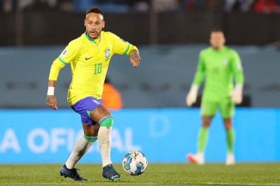 Neymar busca uma vaga na Seleção Brasileira para a Copa do Mundo deste ano -  (crédito: NELSON ALMEIDA / AFP – 12/10/23)