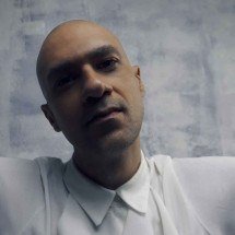 Siso lança o disco 'Ferro e fogo', tendo Tiê e Luiza Brina como convidadas - Rony Hernandes/divulgação