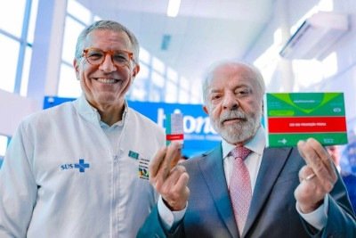 Lula e o ministro da Saúde, Alexandre Padilha -  (crédito: Ricardo Stuckert/PR)
