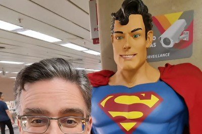 <p>A dublagem de filmes e desenhos animados é um trabalho que revela talentos especiais.<br />
No Brasil, um dos grandes nomes é Guilherme Briggs. É dele a interpretação de personagens icônicos como Superman e Buzz Lightyear. </p>
 -  (crédito: Instagram )