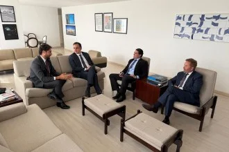 Rodrigo Pacheco em reuni&atilde;o com membros do MDB em Bras&iacute;lia -  (crédito: Divulga&ccedil;&atilde;o)