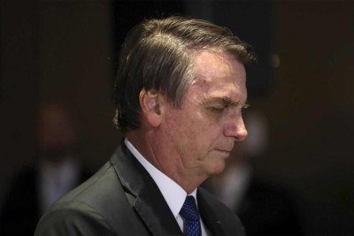 Aliados usam visitas a Bolsonaro na Papudinha como selo de fidelidade -  (crédito: Foto: Marcos Corr&ecirc;a/PR)