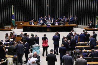 Câmara dos Deputados cedeu e retirou a possibilidade de redução da maioridade penal da PEC da Segurança -  (crédito: Kayo Magalhães/Câmara dos Deputados)