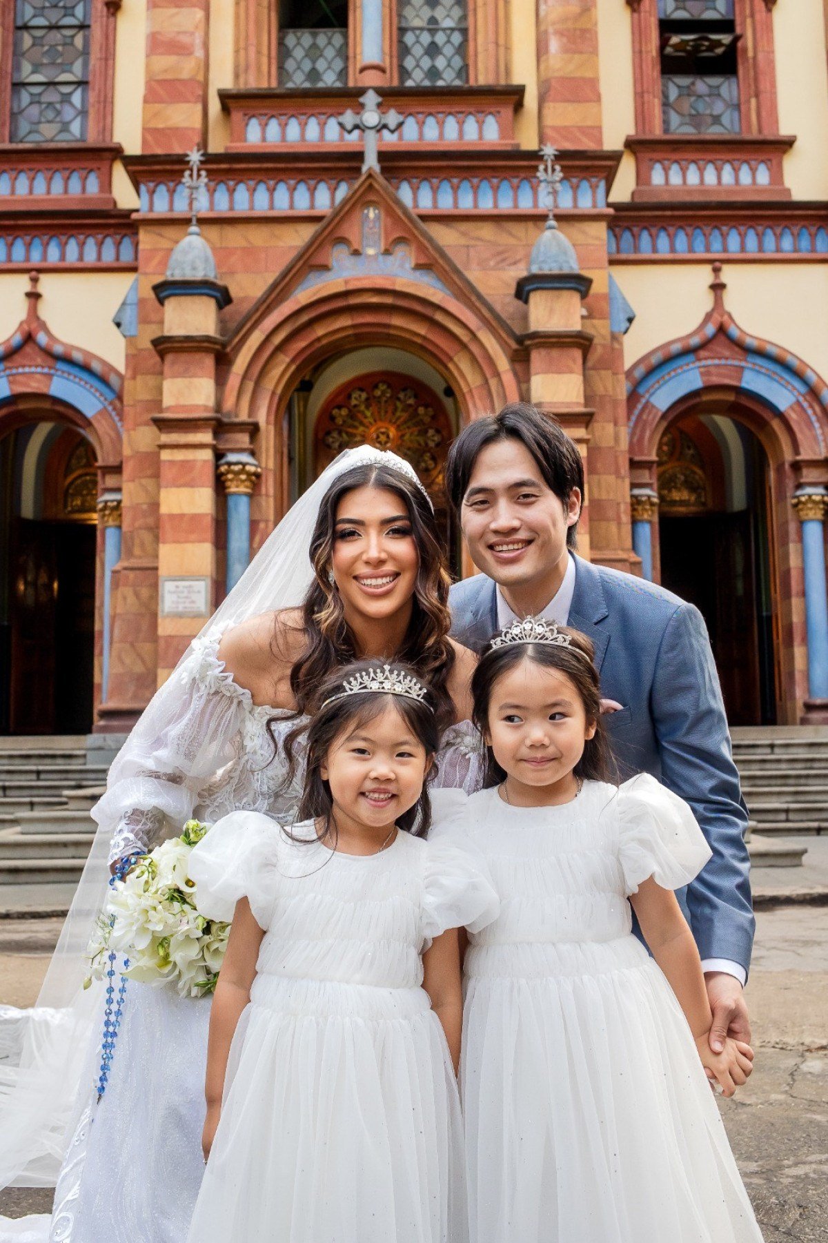 Morena Monacoe o Su-woong Kim participaram do doc-reality "Meu namorado coreano" da Netflix lan&ccedil;ado em janeiro de 2026.
