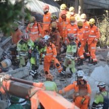 Lar de idosos que desabou em BH não tinha obras registradas no momento - Crédito: Alexandre Guzanshe/EM/DA Press