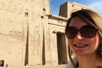 Brasielira Leda De Luca relata a tensão no voo abortado da Emirates que iria para Dubai -  (crédito: Arquivo Pessoal)