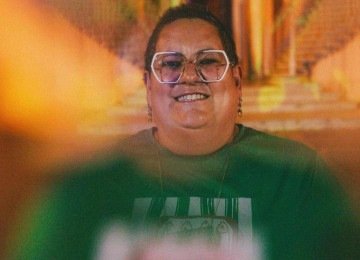 Eu, fragmentada, tento juntar as pecinhas por aqui e formar o grande quebra-cabeça de existir e disputar sua atenção com esse texto -  (crédito: Arquivo pessoal)