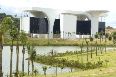 Fachada de prédio na Cidade Administrativa -  (crédito: Euler Junior/EM/D.A Press)