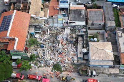 Desabamento BH -  (crédito: Leandro Couri/EM/d.A. Press)