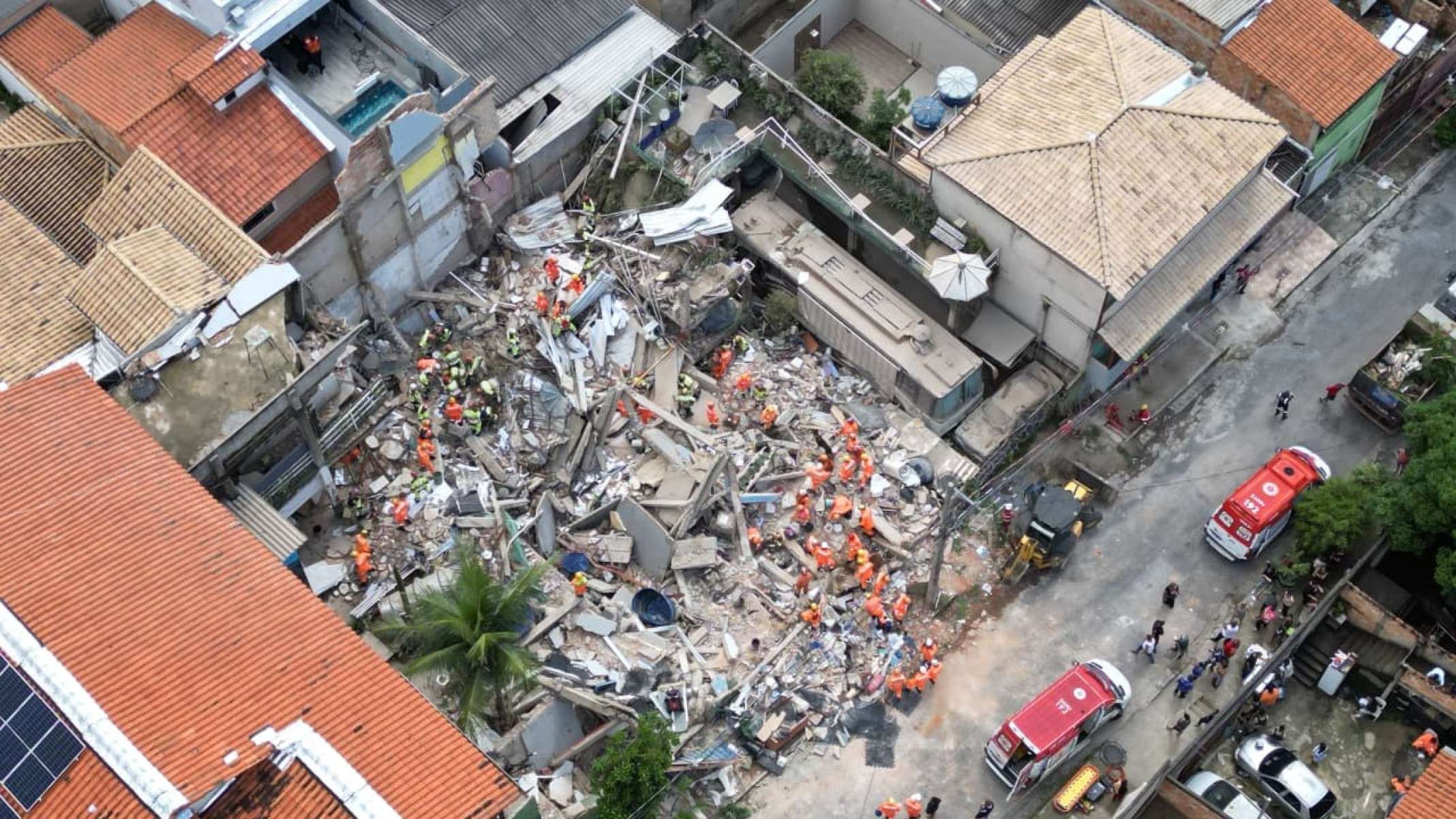 Desabamento de lar de idosos deixa vítimas no Bairro Jardim Vitória, em BH-Leandro Couri/EM/D.A Press
