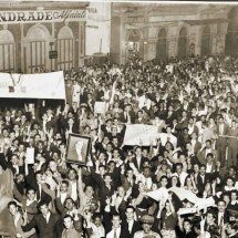 Do protesto à Itália: Minas em guerra - Arquivo