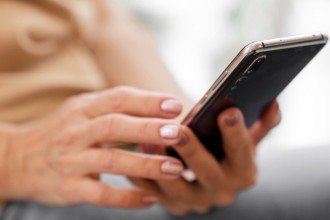 Segundo me disse, eles se encontravam com frequência e trocavam mensagens quase todos os dias -  (crédito: Freepik)