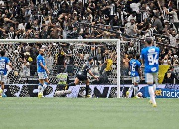 No único clássico deste ano, na Arena MRV, pela fase de classificação do Estadual, o Galo, de Hulk, levou a melhor ao vencer a Raposa por 2 a 1 -  (crédito: Alexandre Guzanshe/EM/D.A Press)