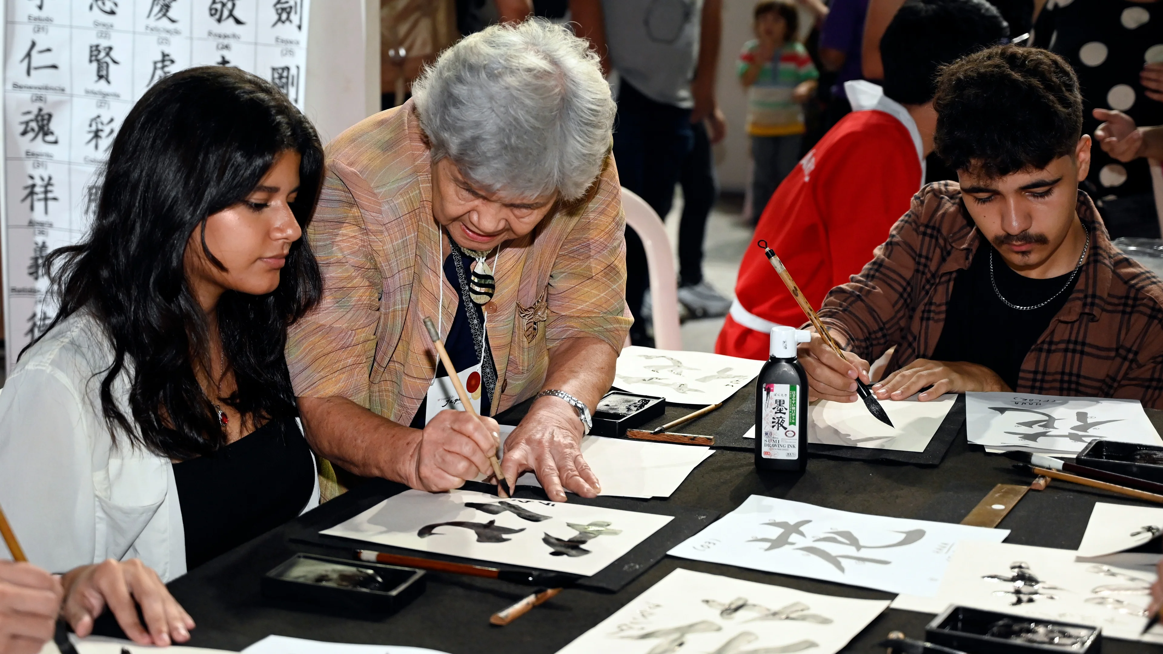 Oficinas de arte milenar, como a caligrafia japonesa, s&atilde;o destaque na programa&ccedil;&atilde;o cultural do Festival do Jap&atilde;o em Minas -  (crédito:  Festival do Jap&atilde;o em Minas/Divulga&ccedil;&atilde;o)