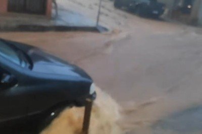 O volume de água transformou as ruas da ocupação Dandara em rios -  (crédito: Reprodução/Redes Sociais)