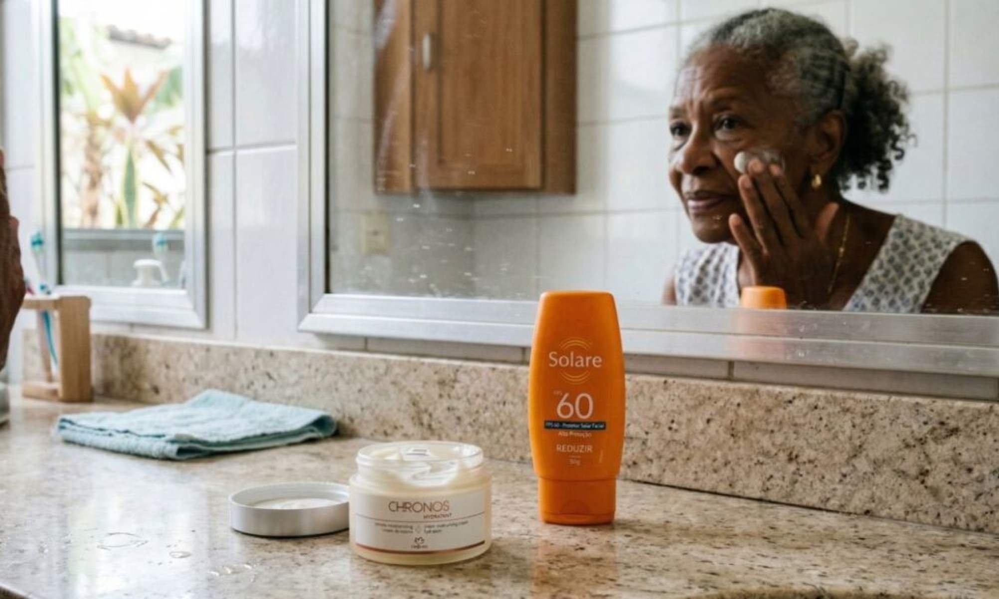 Erros na pele madura depois dos 60 que você deve parar de cometer hoje mesmo para rejuvenescer -  (crédito: Tupi)