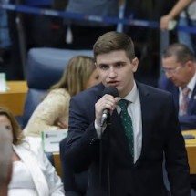 Vereador de São Paulo, Lucas Pavanato visita Câmara de BH  - SENADO/REPRODUÇÃO