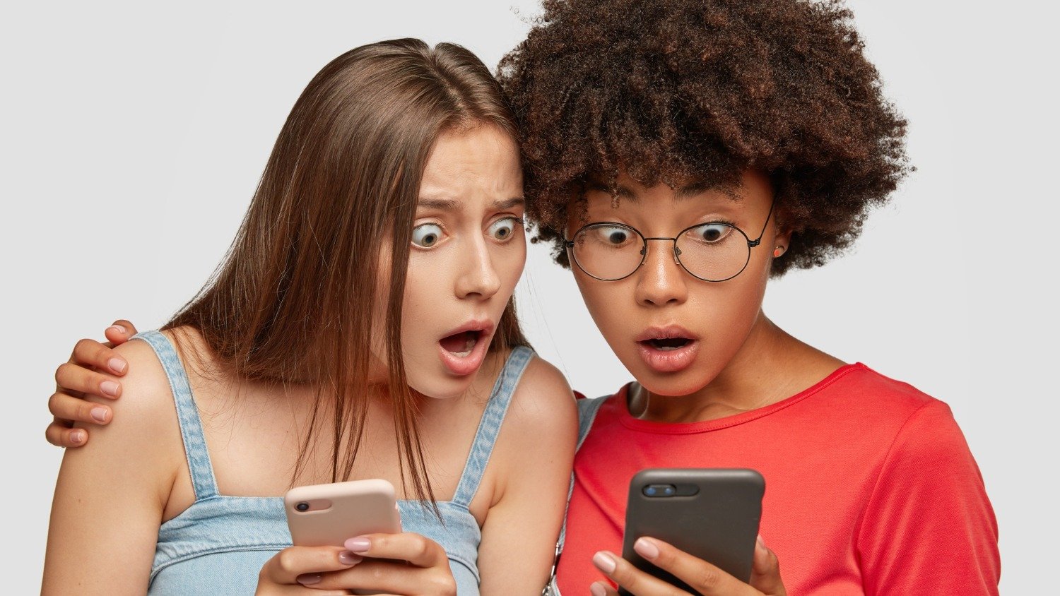 Guerra de narrativas: como identificar fake news em portais de notícias - wayhomestudio/ Freepik