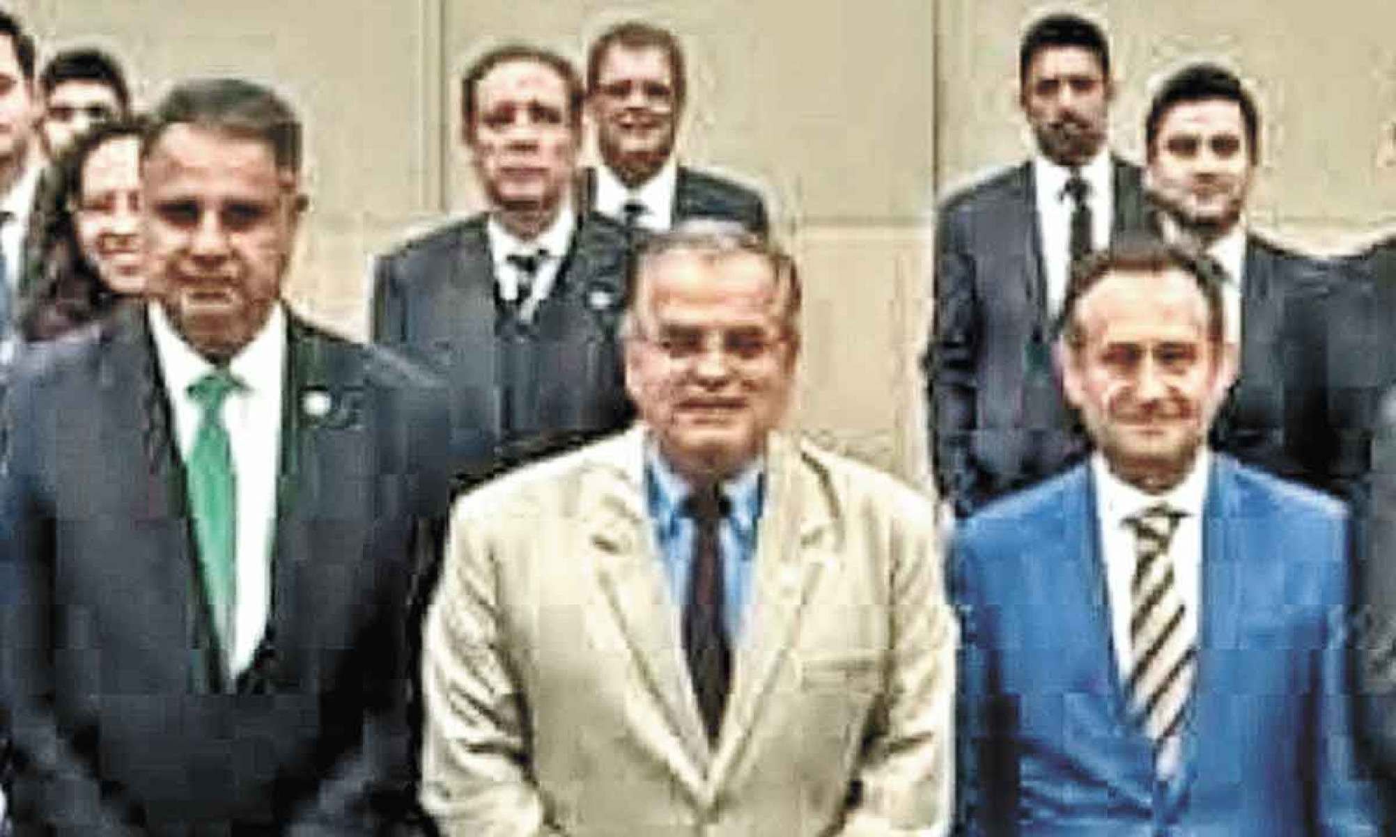 Estev&atilde;o Lucchesi, corregedor-geral do TJMG, o 3&ordm; vice-presidente, Rog&eacute;rio Medeiros, e o presidente, Luiz Carlos Corr&ecirc;a J&uacute;nior 
